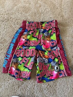 Flow society boys Graphic Athletic Shorts in Multicolor